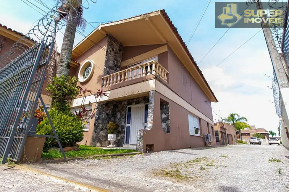 Casa com 8 quartos à venda, 7500m2 em Três Vendas, Pelotas - RS - imagem 1 Foto 1 de Casa com 8 quartos à venda, 7500m2 em Três Vendas, Pelotas - RS