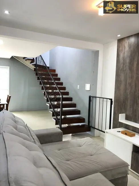 Foto 3 de Casa com 3 quartos à venda, 200m2 em Areal, Pelotas - RS