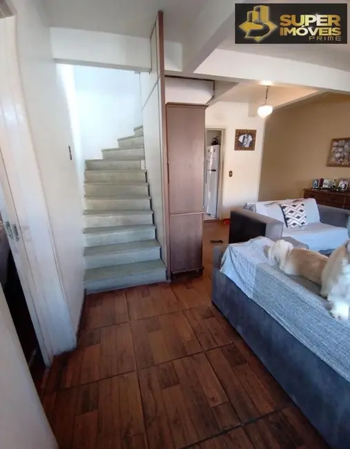 Foto 6 de Casa com 4 quartos à venda, 202m2 em Centro, Pelotas - RS