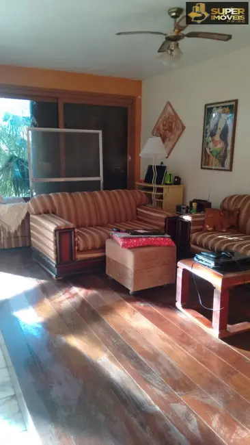 Foto 2 de Casa com 2 quartos à venda, 360m2 em Três Vendas, Pelotas - RS