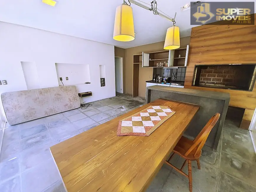 Casa com 3 quartos à venda, 434m2 em Areal, Pelotas - RS - imagem 4 Foto 4 de Casa com 3 quartos à venda, 434m2 em Areal, Pelotas - RS