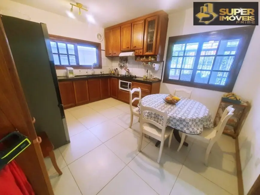 Foto 8 de Casa com 3 quartos à venda, 360m2 em Centro, Pelotas - RS