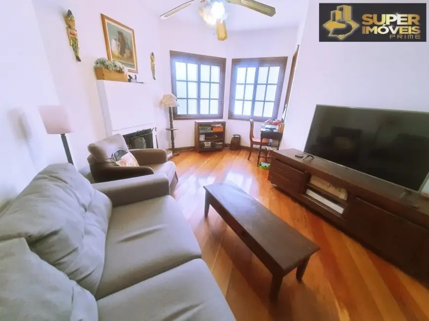 Foto 3 de Casa com 3 quartos à venda, 360m2 em Centro, Pelotas - RS