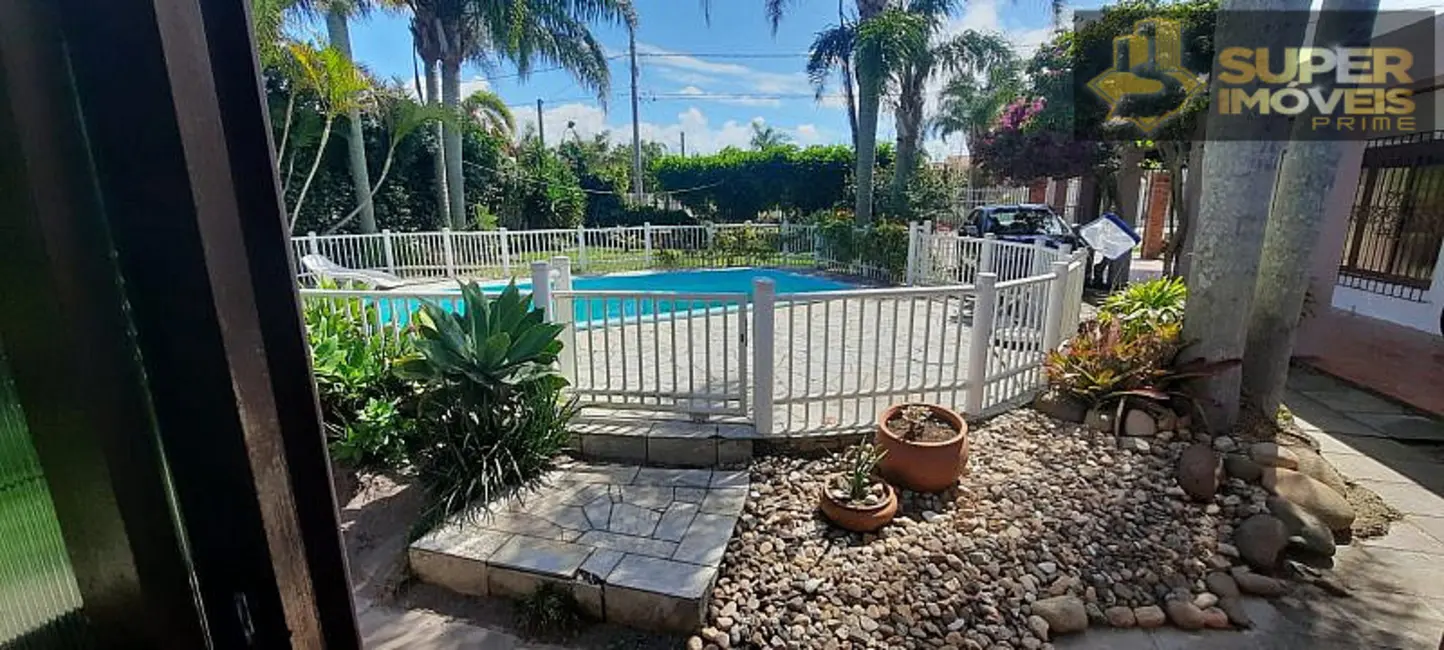 Casa com 4 quartos à venda, 1177m2 em Laranjal, Pelotas - RS - imagem 4 Foto 4 de Casa com 4 quartos à venda, 1177m2 em Laranjal, Pelotas - RS