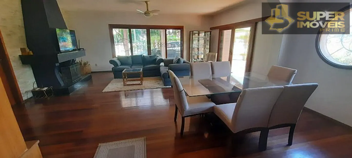 Casa com 4 quartos à venda, 1177m2 em Laranjal, Pelotas - RS - imagem 3 Foto 3 de Casa com 4 quartos à venda, 1177m2 em Laranjal, Pelotas - RS