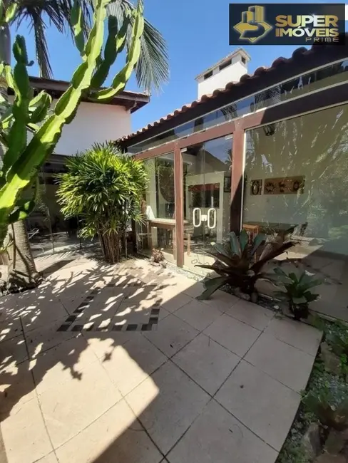 Foto 2 de Casa com 7 quartos à venda, 1500m2 em Laranjal, Pelotas - RS