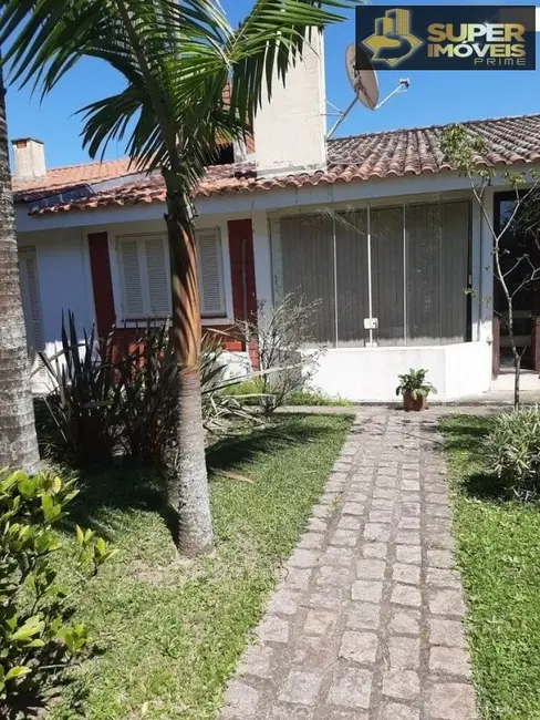 Foto 5 de Casa com 7 quartos à venda, 1500m2 em Laranjal, Pelotas - RS