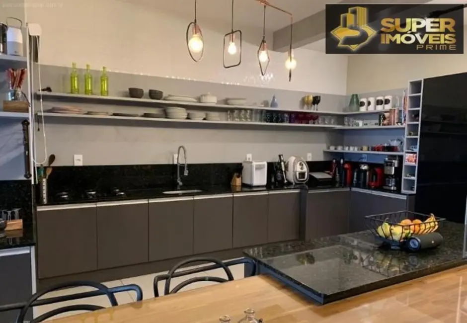 Foto 2 de Casa com 3 quartos à venda, 155m2 em Laranjal, Pelotas - RS