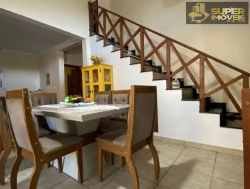 Foto 6 de Casa com 3 quartos à venda, 450m2 em Laranjal, Pelotas - RS