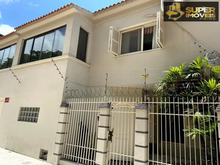 Foto 1 de Casa com 4 quartos à venda, 300m2 em Laranjal, Pelotas - RS