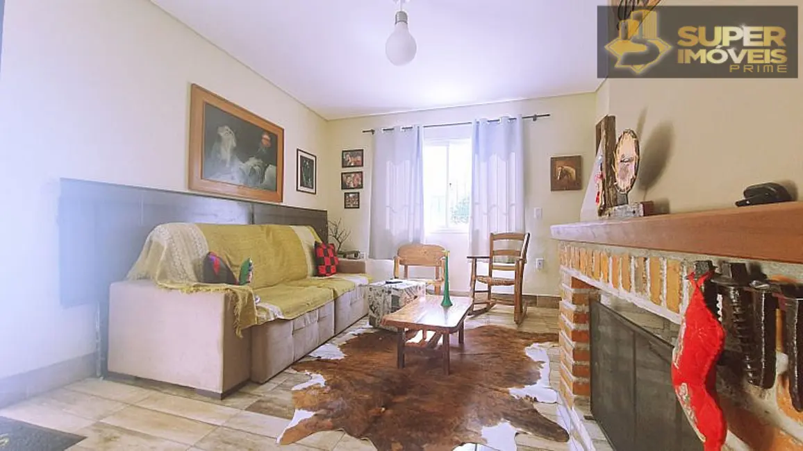 Casa com 2 quartos à venda, 175m2 em Centro, Pelotas - RS - imagem 3 Foto 3 de Casa com 2 quartos à venda, 175m2 em Centro, Pelotas - RS