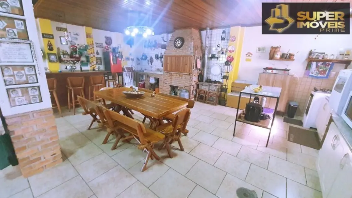 Foto 6 de Casa com 2 quartos à venda, 175m2 em Centro, Pelotas - RS