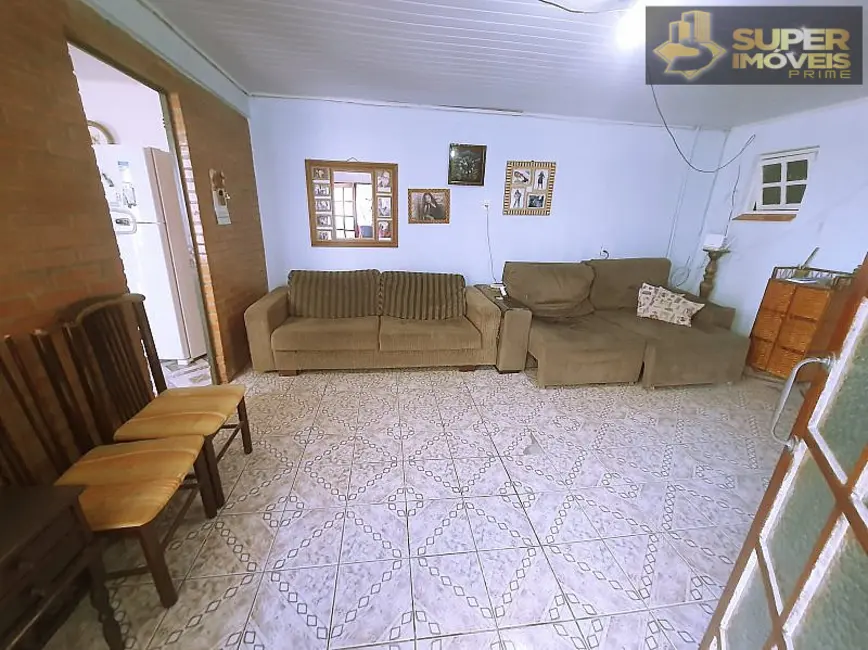 Casa com 3 quartos à venda, 210m2 em Fragata, Pelotas - RS - imagem 6 Foto 6 de Casa com 3 quartos à venda, 210m2 em Fragata, Pelotas - RS