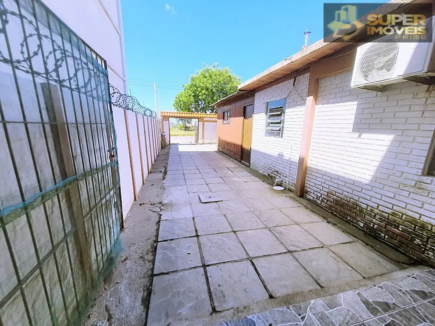 Casa com 3 quartos à venda, 210m2 em Fragata, Pelotas - RS - imagem 5 Foto 5 de Casa com 3 quartos à venda, 210m2 em Fragata, Pelotas - RS
