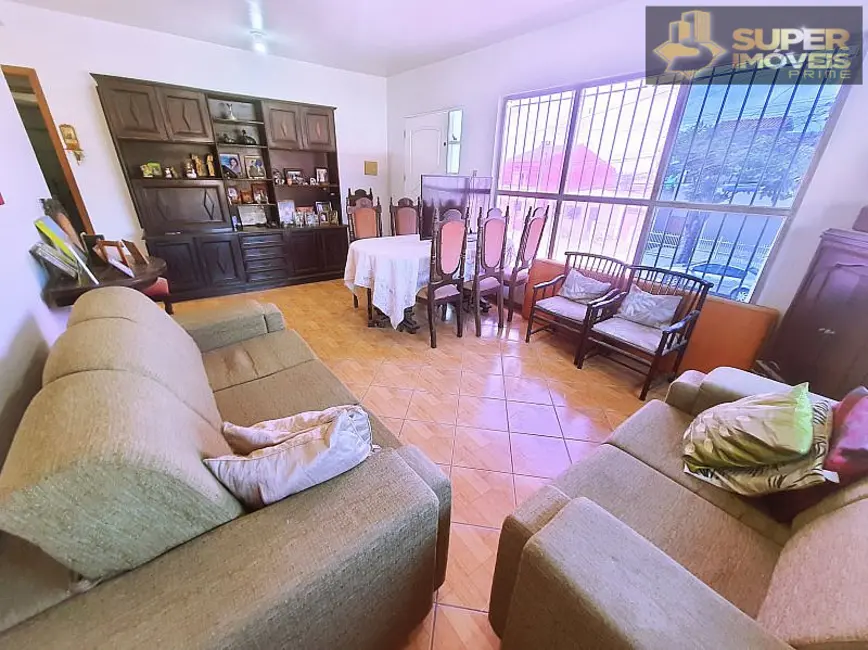 Casa com 3 quartos à venda, 300m2 em Três Vendas, Pelotas - RS - imagem 4 Foto 4 de Casa com 3 quartos à venda, 300m2 em Três Vendas, Pelotas - RS