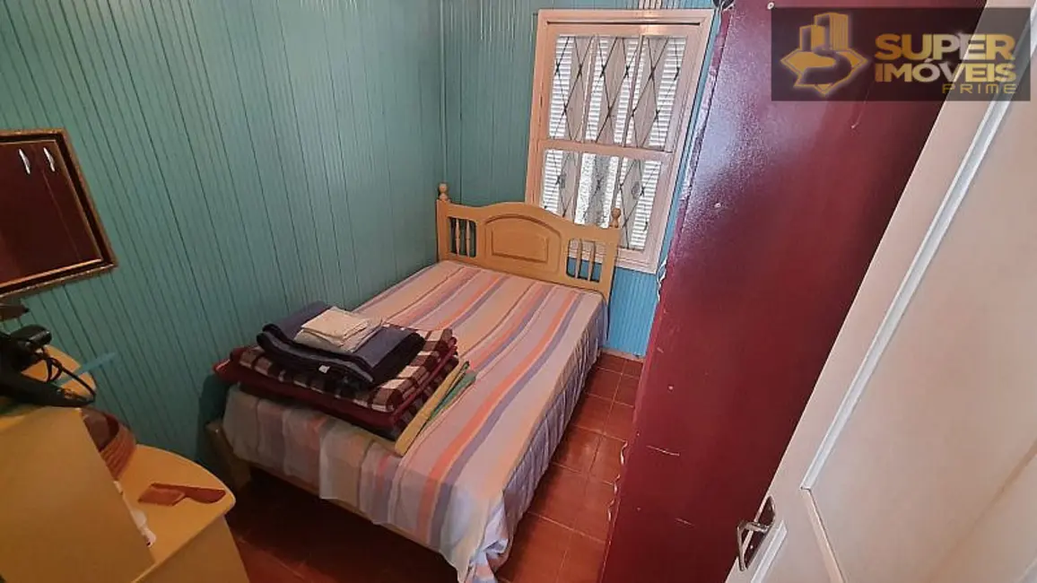 Casa com 3 quartos à venda, 300m2 em Fragata, Pelotas - RS - imagem 4 Foto 4 de Casa com 3 quartos à venda, 300m2 em Fragata, Pelotas - RS