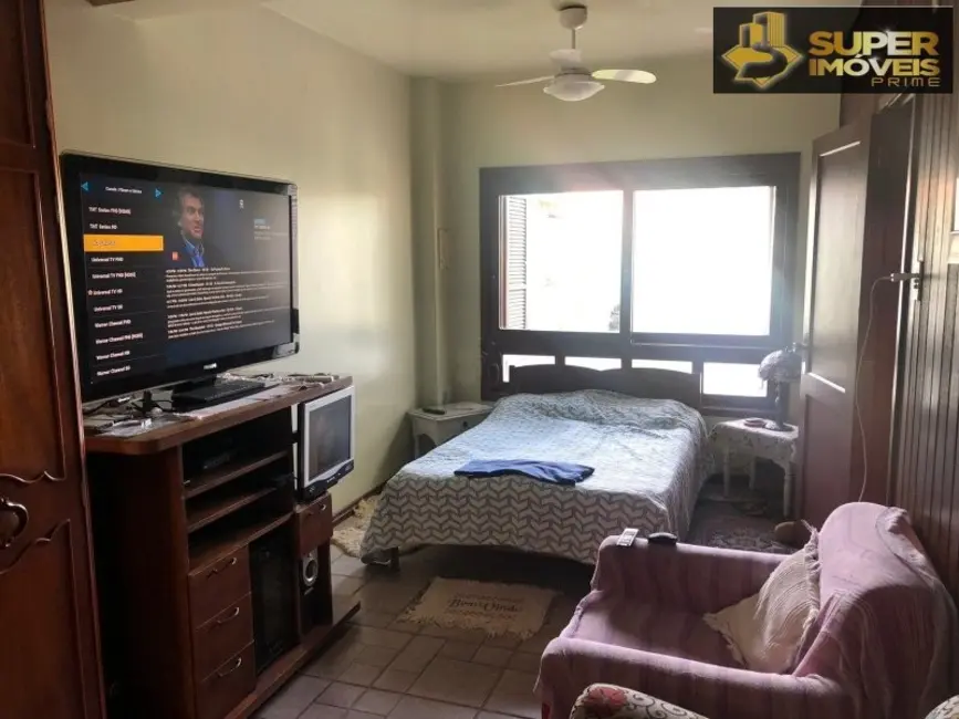 Foto 5 de Casa com 3 quartos à venda, 300m2 em Laranjal, Pelotas - RS