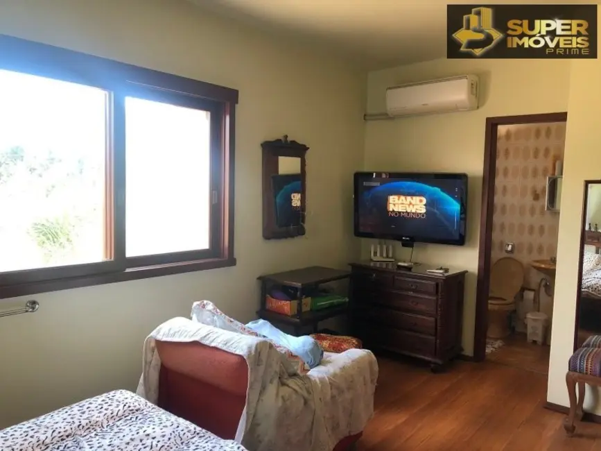 Foto 8 de Casa com 3 quartos à venda, 300m2 em Laranjal, Pelotas - RS