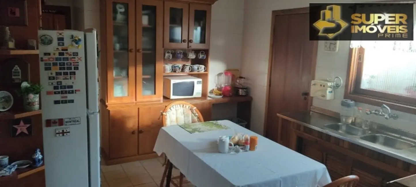 Foto 6 de Apartamento com 3 quartos à venda, 208m2 em Centro, Pelotas - RS