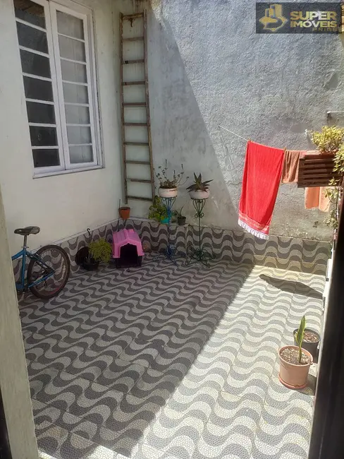 Casa com 3 quartos à venda, 175m2 em Centro, Pelotas - RS - imagem 9 Foto 9 de Casa com 3 quartos à venda, 175m2 em Centro, Pelotas - RS