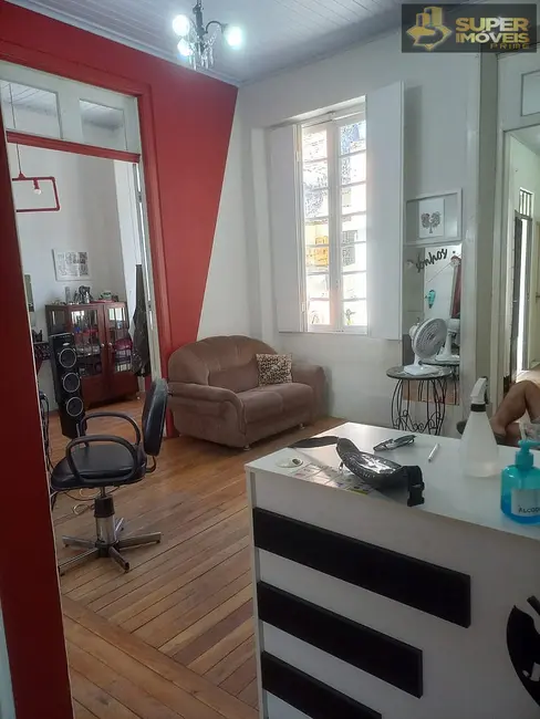 Casa com 3 quartos à venda, 175m2 em Centro, Pelotas - RS - imagem 2 Foto 2 de Casa com 3 quartos à venda, 175m2 em Centro, Pelotas - RS
