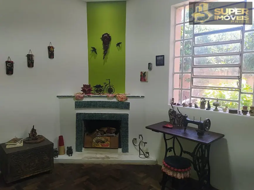 Casa com 3 quartos à venda, 169m2 em Centro, Pelotas - RS - imagem 1 Foto 1 de Casa com 3 quartos à venda, 169m2 em Centro, Pelotas - RS