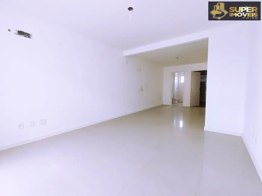 Foto 3 de Apartamento com 1 quarto à venda, 50m2 em Centro, Pelotas - RS