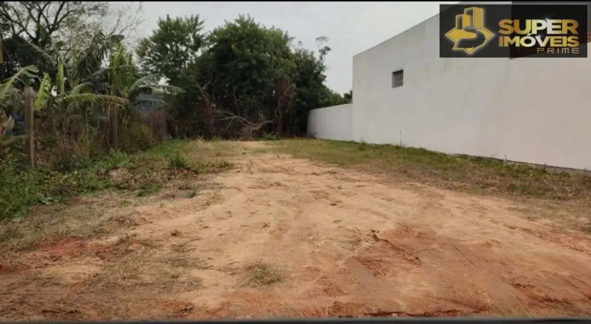 Foto 1 de Terreno / Lote à venda, 242m2 em Laranjal, Pelotas - RS