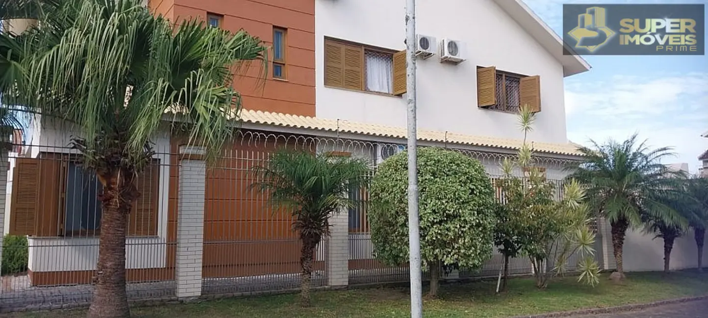 Foto 4 de Casa com 4 quartos à venda, 360m2 em Centro, Pelotas - RS