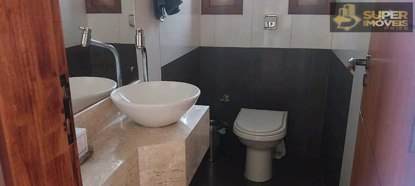 Foto 8 de Casa com 4 quartos à venda, 360m2 em Centro, Pelotas - RS