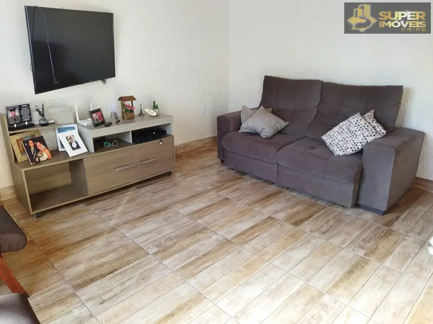 Casa com 3 quartos à venda, 175m2 em Areal, Pelotas - RS - imagem 1 Foto 1 de Casa com 3 quartos à venda, 175m2 em Areal, Pelotas - RS