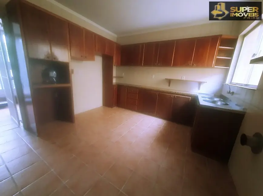 Foto 9 de Casa com 3 quartos à venda, 285m2 em Centro, Pelotas - RS
