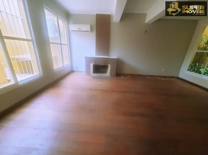 Foto 2 de Casa com 3 quartos à venda, 285m2 em Centro, Pelotas - RS