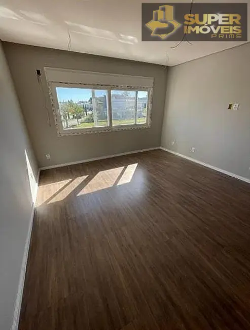 Casa com 3 quartos à venda, 420m2 em Laranjal, Pelotas - RS - imagem 9 Foto 9 de Casa com 3 quartos à venda, 420m2 em Laranjal, Pelotas - RS