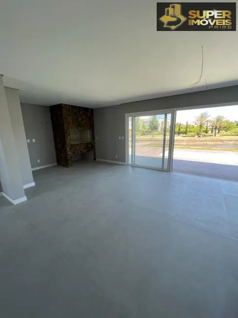 Foto 6 de Casa com 3 quartos à venda, 420m2 em Laranjal, Pelotas - RS