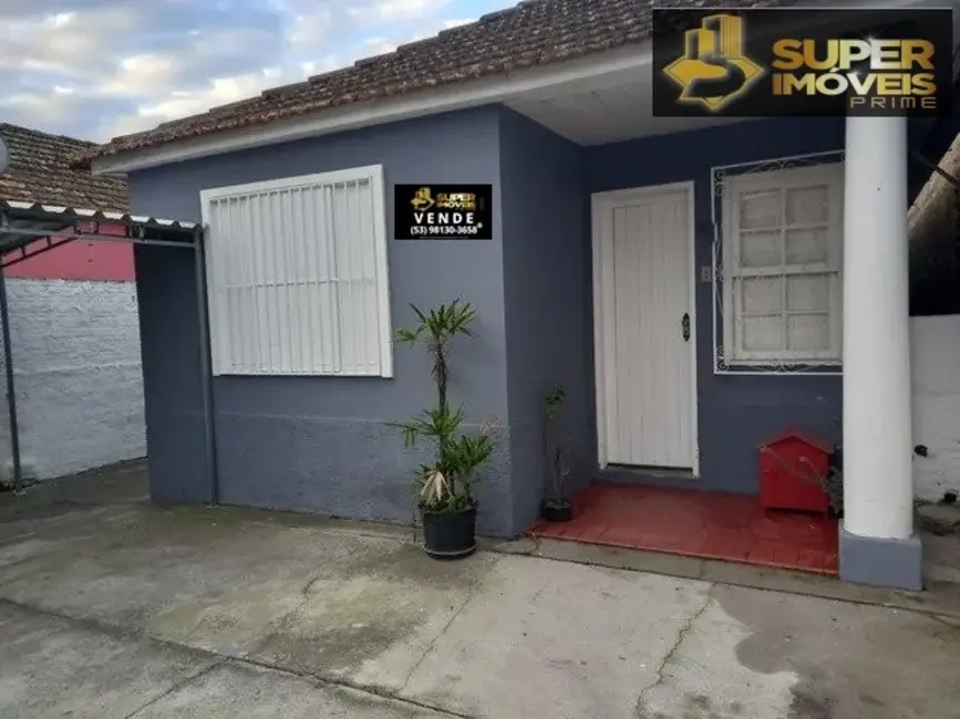 Foto 1 de Casa com 4 quartos à venda, 240m2 em Areal, Pelotas - RS