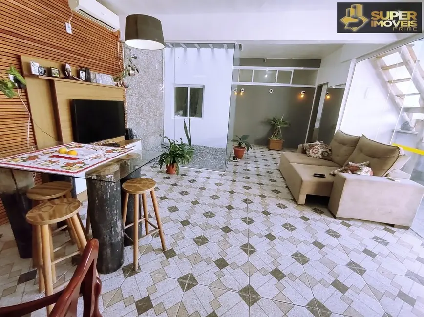 Foto 3 de Casa com 5 quartos à venda, 500m2 em Areal, Pelotas - RS