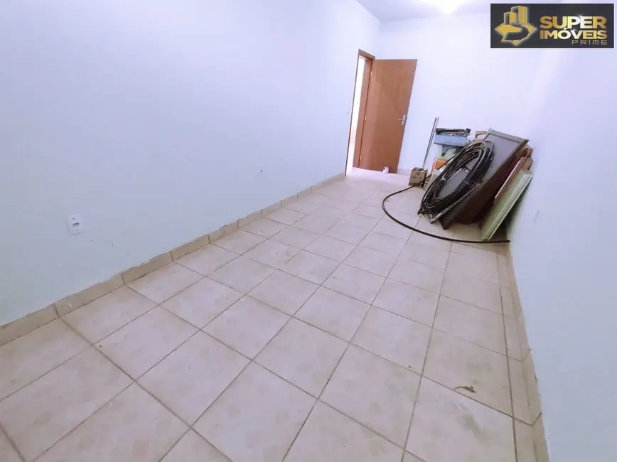 Foto 5 de Casa com 3 quartos à venda, 300m2 em Três Vendas, Pelotas - RS