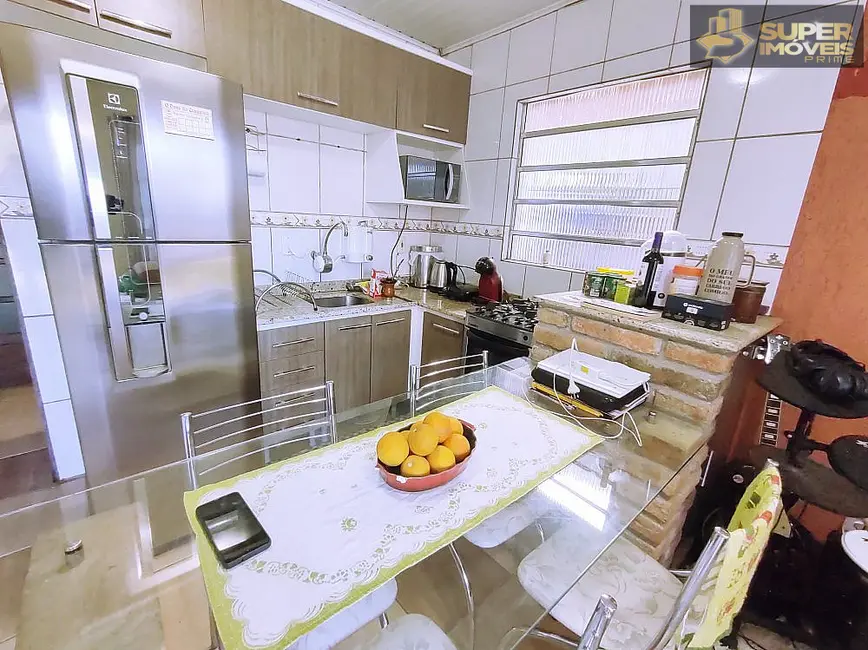 Foto 4 de Casa com 2 quartos à venda, 240m2 em Três Vendas, Pelotas - RS