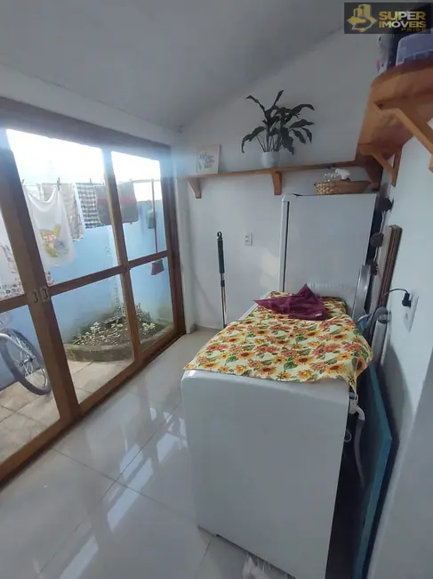Casa de Condomínio com 2 quartos à venda, 70m2 em Areal, Pelotas - RS - imagem 9 Foto 9 de Casa de Condomínio com 2 quartos à venda, 70m2 em Areal, Pelotas - RS