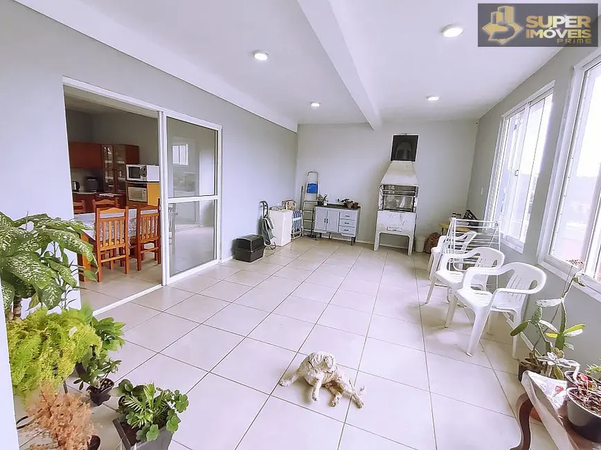 Casa com 2 quartos à venda, 592m2 em Três Vendas, Pelotas - RS - imagem 9 Foto 9 de Casa com 2 quartos à venda, 592m2 em Três Vendas, Pelotas - RS