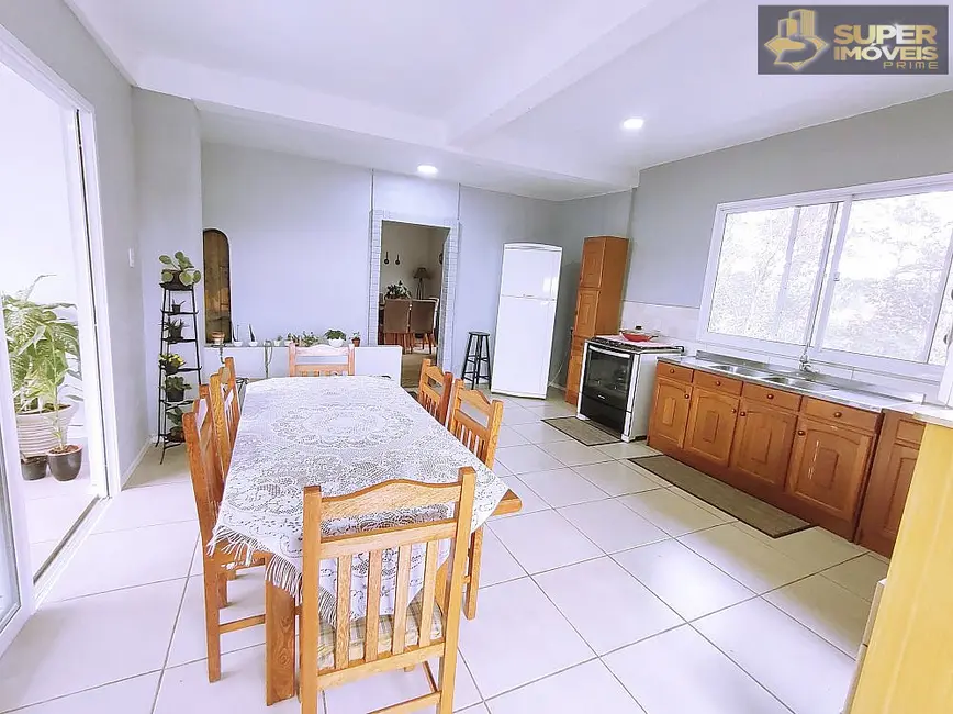 Casa com 2 quartos à venda, 592m2 em Três Vendas, Pelotas - RS - imagem 7 Foto 7 de Casa com 2 quartos à venda, 592m2 em Três Vendas, Pelotas - RS