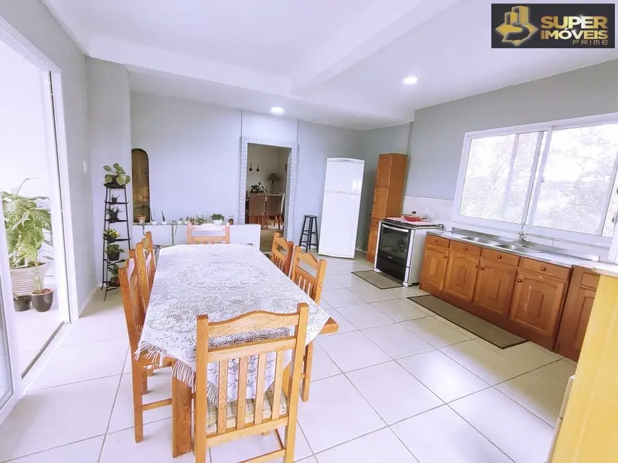 Foto 7 de Casa com 2 quartos à venda, 592m2 em Três Vendas, Pelotas - RS