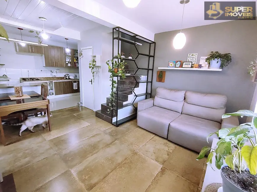 Foto 1 de Casa com 2 quartos à venda, 90m2 em Areal, Pelotas - RS