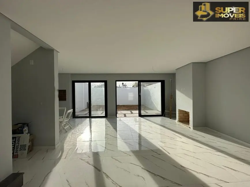 Foto 5 de Casa com 3 quartos à venda, 203m2 em Três Vendas, Pelotas - RS