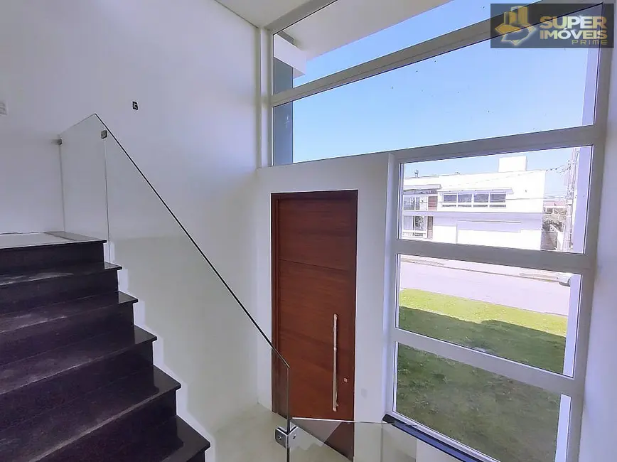 Casa de Condomínio com 3 quartos à venda, 390m2 em São Gonçalo, Pelotas - RS - imagem 6 Foto 6 de Casa de Condomínio com 3 quartos à venda, 390m2 em São Gonçalo, Pelotas - RS