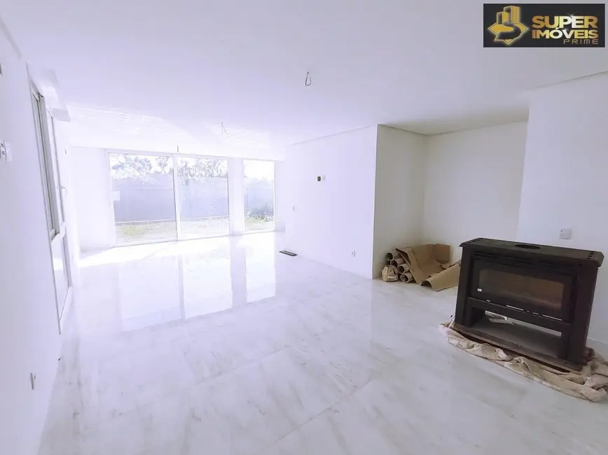 Casa de Condomínio com 3 quartos à venda, 390m2 em São Gonçalo, Pelotas - RS - imagem 8 Foto 8 de Casa de Condomínio com 3 quartos à venda, 390m2 em São Gonçalo, Pelotas - RS