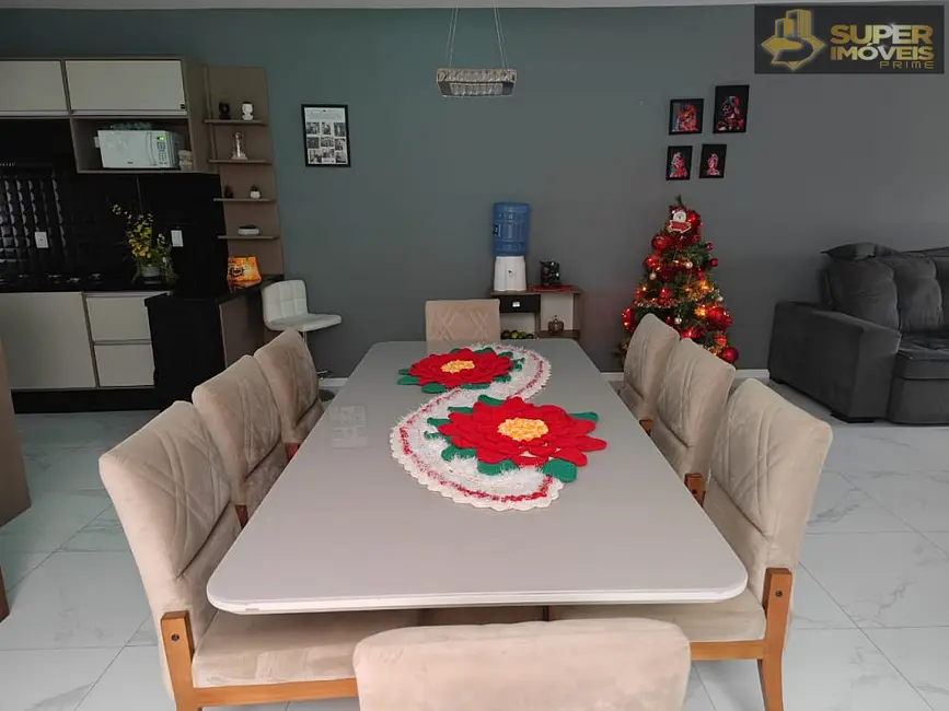 Casa com 2 quartos à venda, 335m2 em Fragata, Pelotas - RS - imagem 7 Foto 7 de Casa com 2 quartos à venda, 335m2 em Fragata, Pelotas - RS