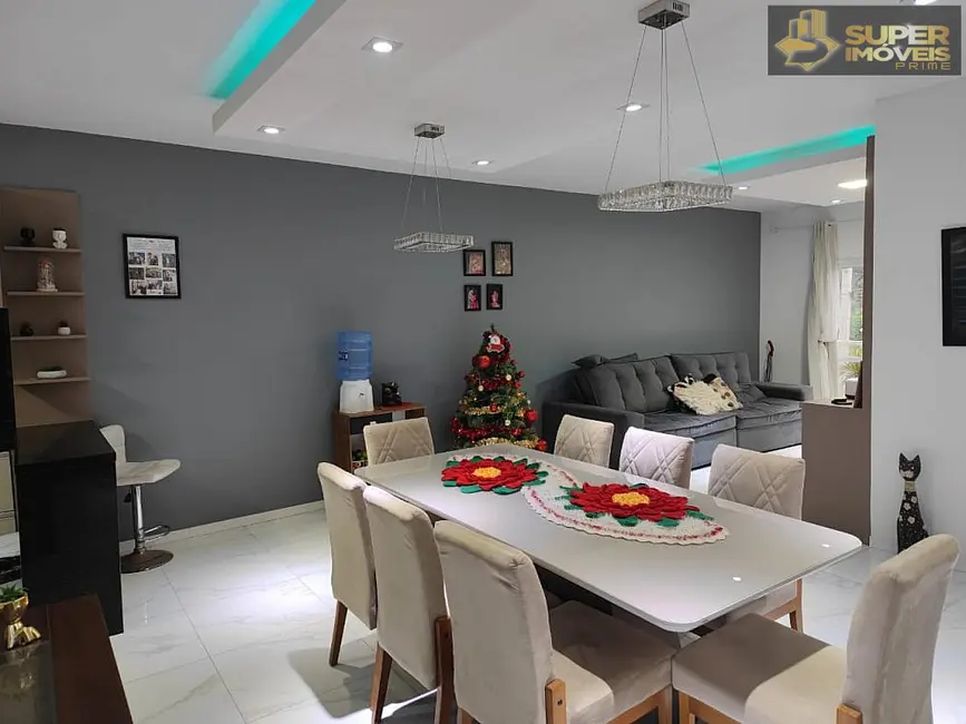 Casa com 2 quartos à venda, 335m2 em Fragata, Pelotas - RS - imagem 4 Foto 4 de Casa com 2 quartos à venda, 335m2 em Fragata, Pelotas - RS