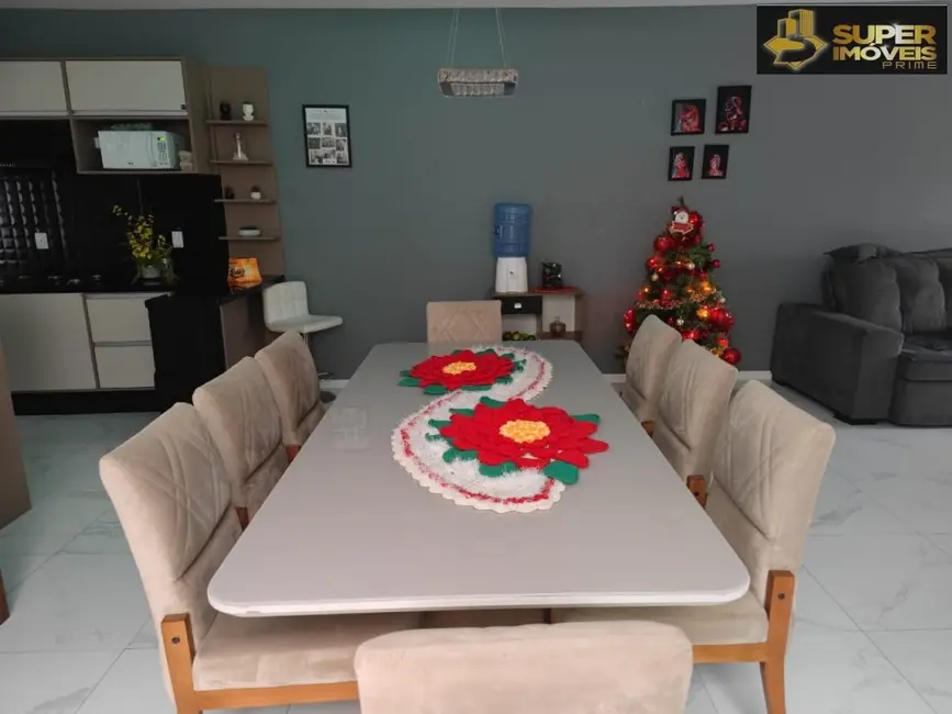 Foto 7 de Casa com 2 quartos à venda, 335m2 em Fragata, Pelotas - RS